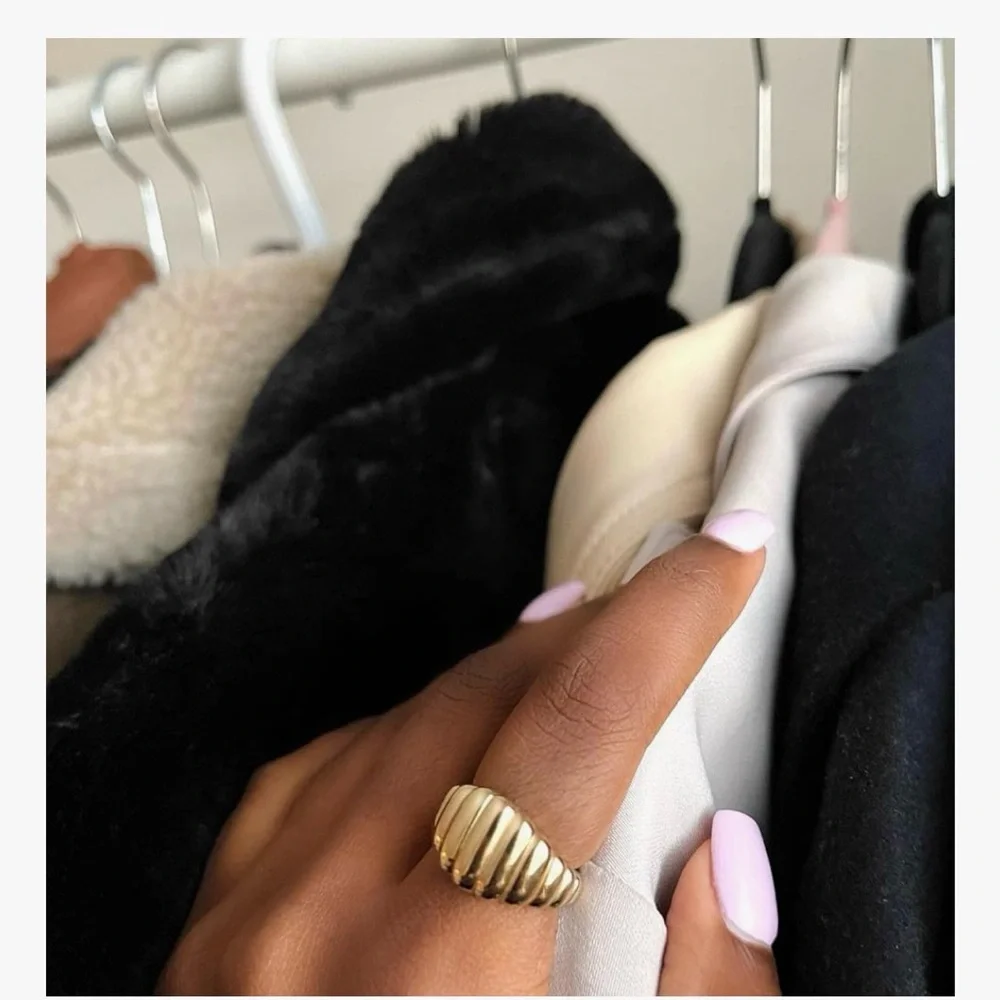 Gold Ribbed Dome Women's Ring